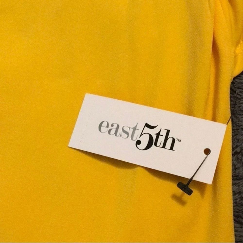 East 5th Yellow Short Sleeve Top - Picture 5 of 8